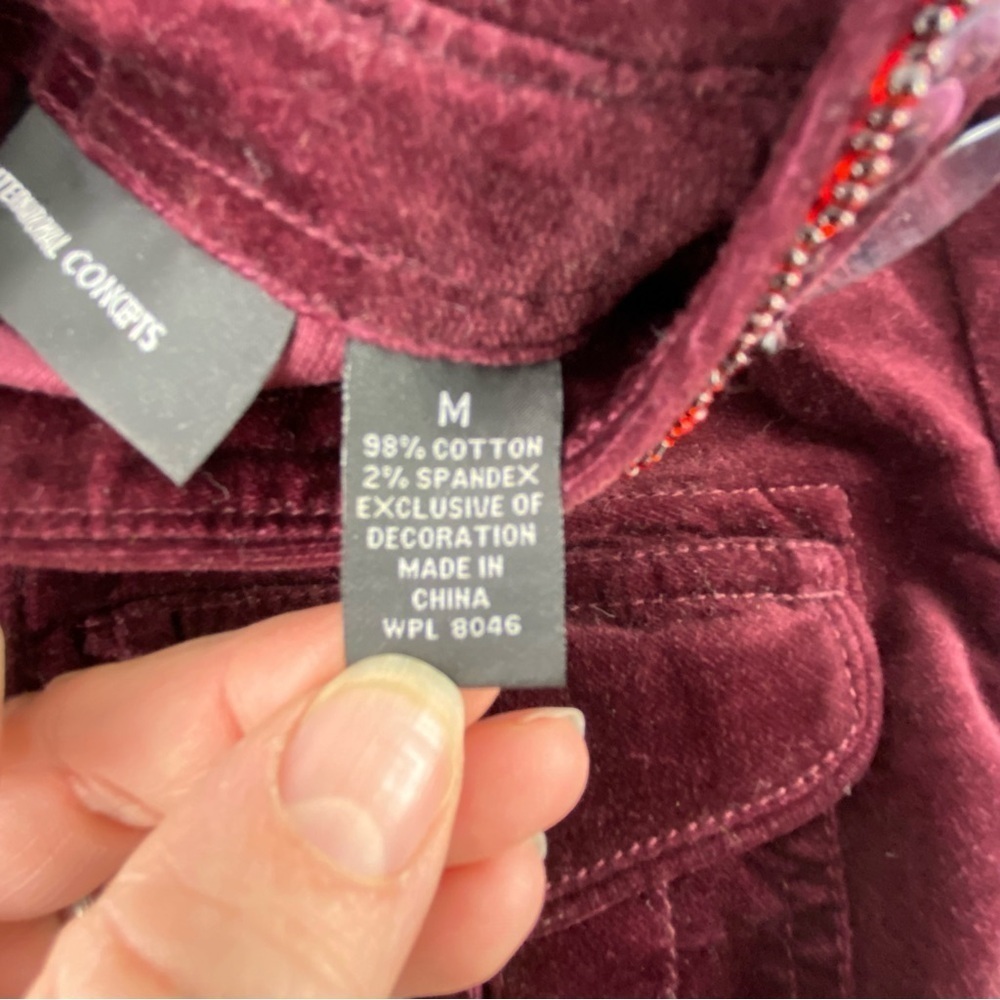 INC International Concepts Burgundy Maroon Velour Jeweled Jacket wms sz M - Picture 5 of 10